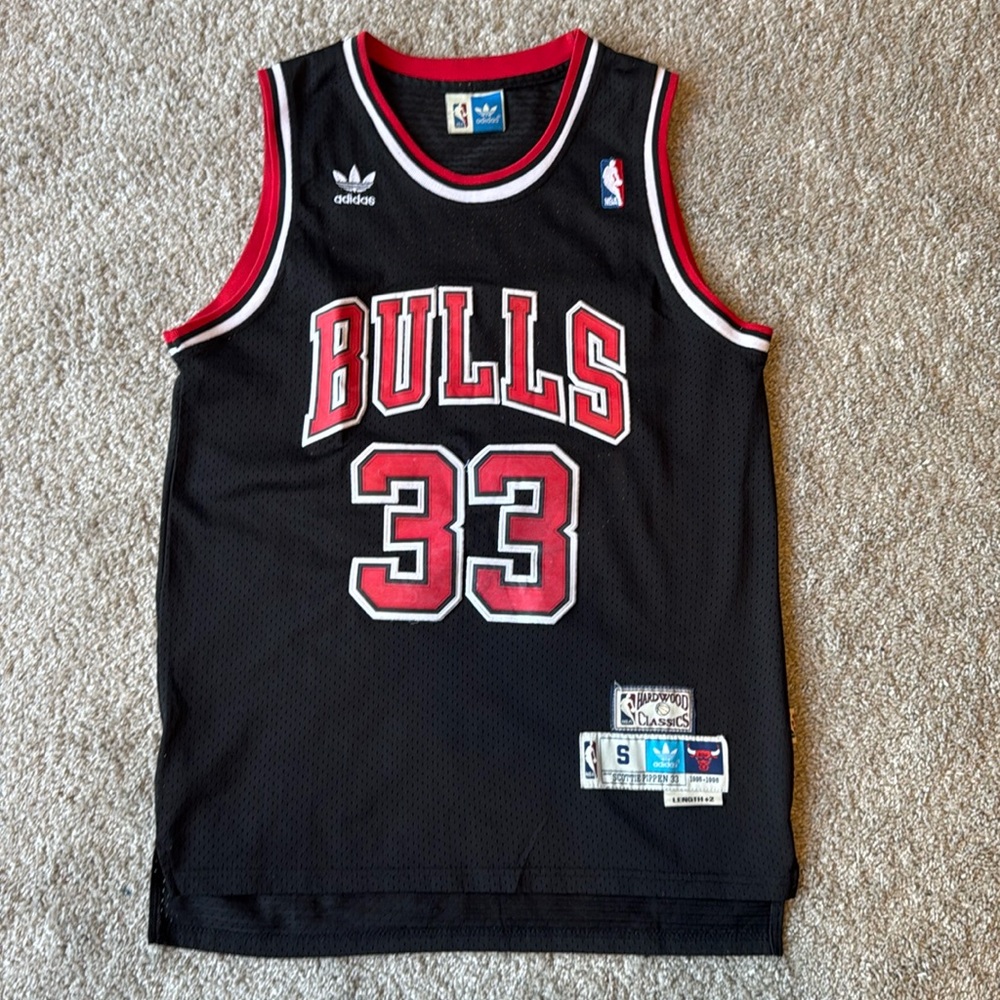 Retro Chicago Bulls Scottie Pippen Jersey S